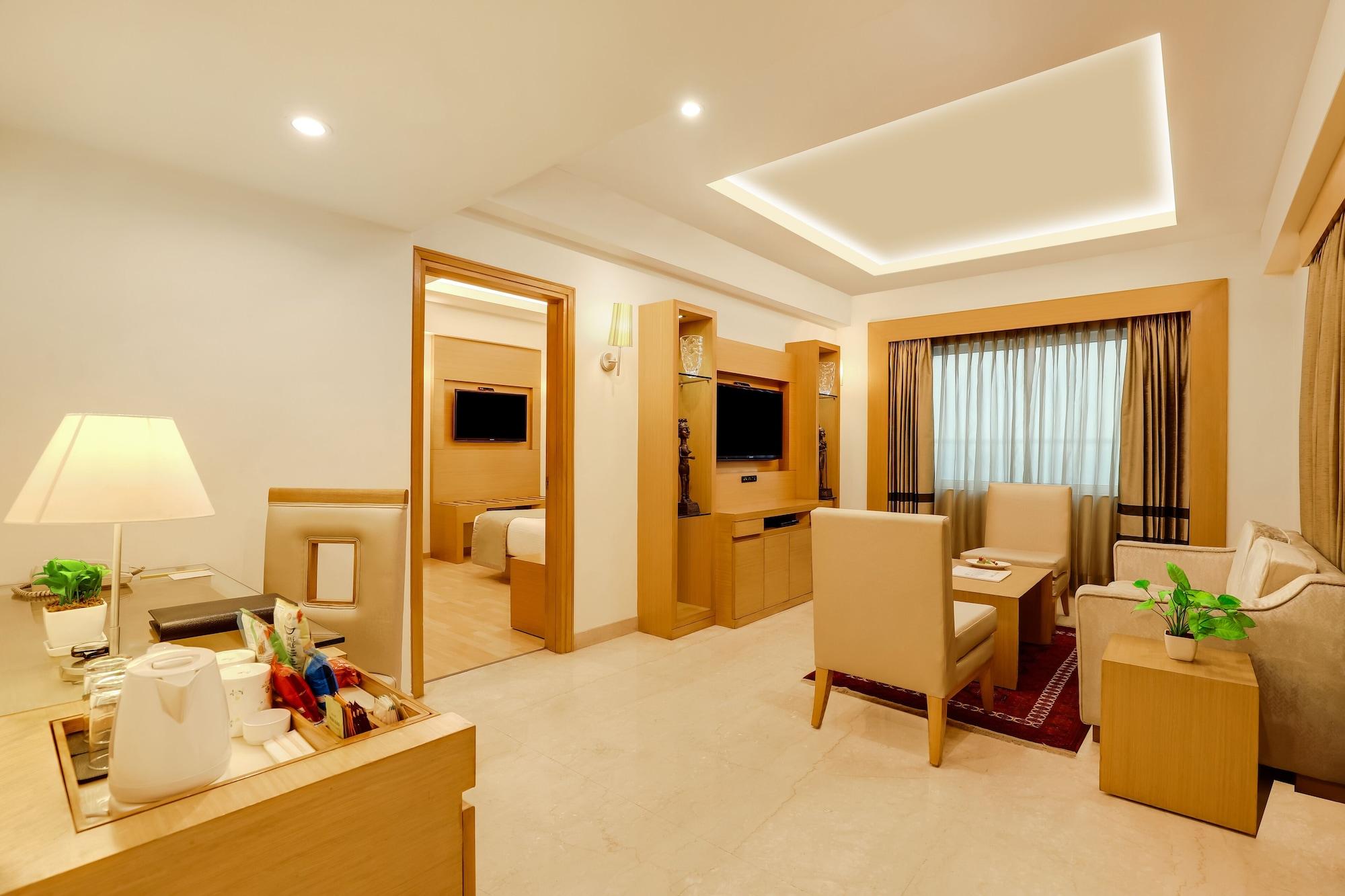 Lemon Tree Premier, Delhi Airport Hotel New Delhi Luaran gambar Suite room at the hotel