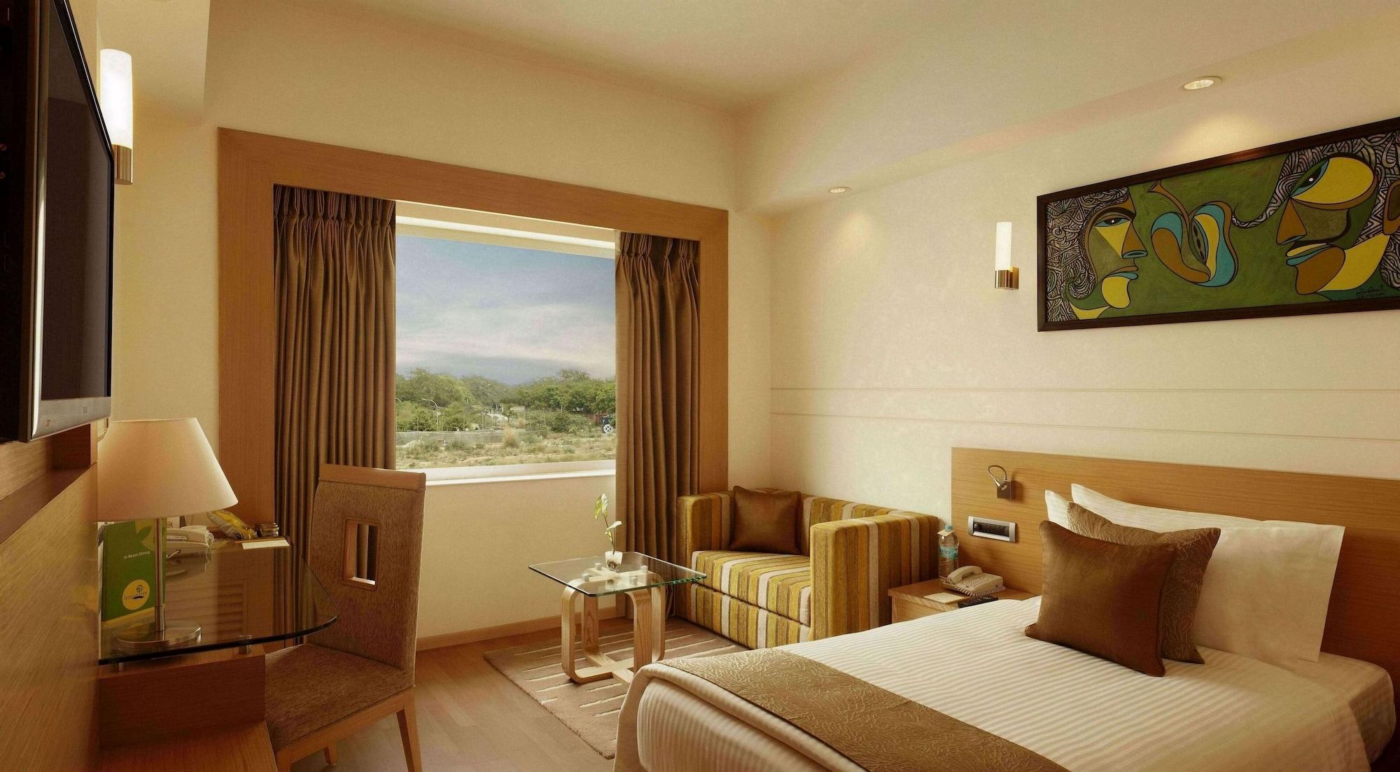 Lemon Tree Premier, Delhi Airport Hotel New Delhi Luaran gambar A room at the Taj Bengal